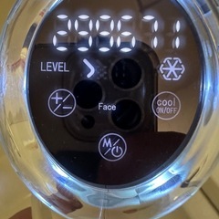 定価5万‼️  ミュゼ脱毛機　残り回数299671回‼️の画像
