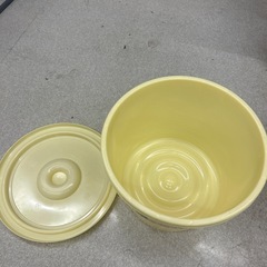 K2503-466 配送不可 リス株式会社 つけものの樽 S30型 押蓋付 30L キズ汚れテープ跡有り　の画像