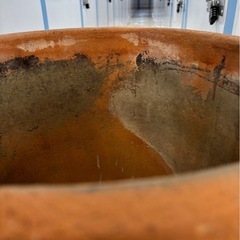 大型陶器花器　重厚な雰囲気　の画像