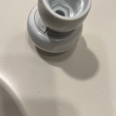 クリタック(Kurita) シャワーヘッド シャワージョイント 首振りタイプ SJSW-1529 4.1×4.1×6.1cm ホワイトの画像