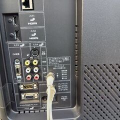 2010年製　32型テレビ　テレビ台セットの画像