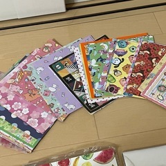 折り紙　まとめ売り　100均　折り紙ケース付きの画像