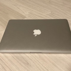 Macbook Pro シルバー　純正　ノートパソコン