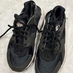 NIKE AIR HUARACHE スニーカーサイズ24