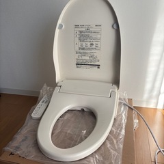 東芝 ウォシュレット SCS-SCK7000 温水洗浄便座の画像