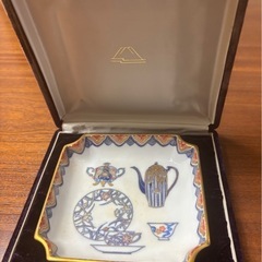 宮内庁御用達深川製磁昭和天皇在位50年限定角4号飾皿