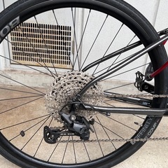 美品TREK FX4 DISC SHIMANO 1X11S サイズS 2021の画像