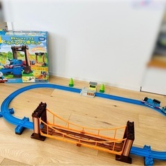 プラレールきかんしゃトーマスぐらぐらつり橋セットの画像