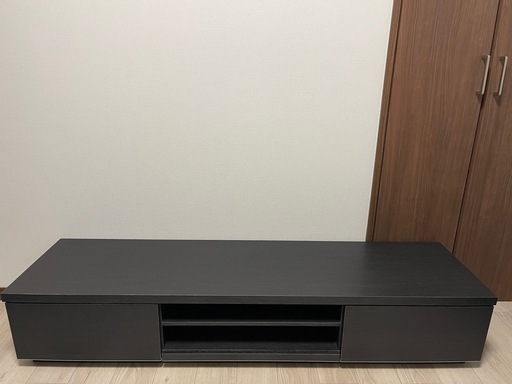 黒いテレビ台