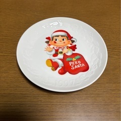 【新品未使用】皿　ペコちゃん　サンタ　1997