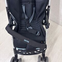  22835  A型ベビーカーレインカバー付き Aprica   ◆大阪市内・東大阪市他 6,000円以上ご購入で無料配達いたします！◆ ※高槻・枚方方面◆西宮・尼崎方面◆生駒方面　それぞれ条件付き無料配送あり！            の画像