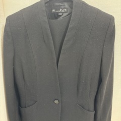 ブラックスーツ 入園 入学 卒園 レディース　11号　ワンピース　ジャケットの画像