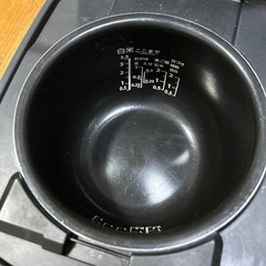 東芝 炊飯器 2022年製 RC-6PXR 3.5合 中古 動作確認済みの画像
