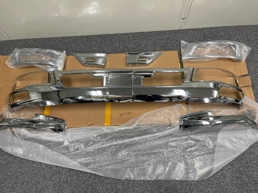 新品　三菱ふそう　ベストワンファイター　社外バンパー