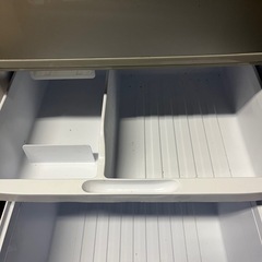 SHARP冷蔵庫350Lの画像