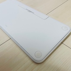 logicool ロジクール キーボード　ホワイトの画像