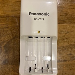 パナソニック　充電器　充電池　単三、単四対応の画像