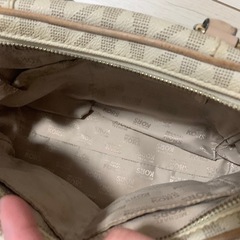 マイケルコース　ホワイト　白　カバン　ハンドバッグ　中古　の画像