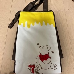 ゼクシィ2023年7月号付録  くまのプーさん  タテ型保冷バッグの画像