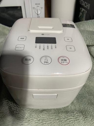 炊飯器3合　マイコン炊飯ジャー BN201WH