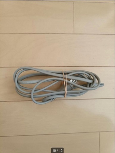⭕️美品  SHARP AQUOS 【LC-20D50】2009年製 20インチ  リモコン無し  断捨離の為、出品致します。 値下げ交渉可能。お気軽にお申し付け下さい。買い手が見つからない場合には今月末に削除致します。 ⭕️
