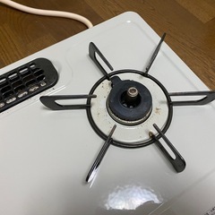 リンナイ ガスコンロ ガステーブル 幅約60cm 片面焼グリル プッシュ点火 右強火力 都市ガス用 ベージュ KG67BER/13Aの画像