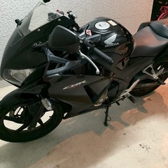 ホンダ CBR250R 黒 250cc スポーツバイクの画像