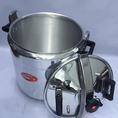 高品質おすすめ ワンダーシェフ圧力鍋 業務用/家庭用 直径34CM/22L（ガスコンロOK）送料別の画像