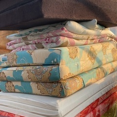 シングル三つ折りマットレス、敷布団の画像