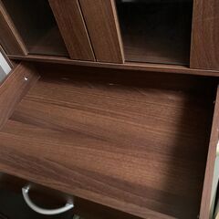 食器棚　の画像