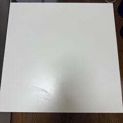 IKEA サイドテーブルの画像