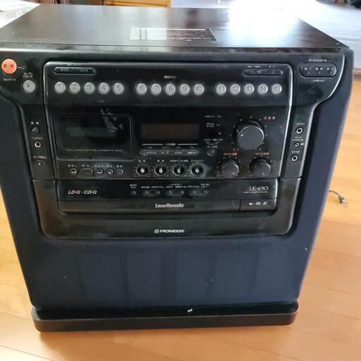パイオニアレーザーディスクブレーヤーとレーザーディスク
