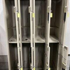 KOKUYO コクヨ 8人用 ロッカー スチール製 鍵付 幅90cm×奥行52cm×高さ180cmの画像