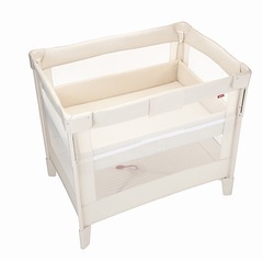 【美品】ベビーベッド（Aprica ココネルエアー 白）