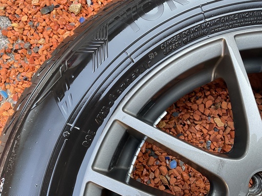 トヨタラッシュ　ダイハツビーゴ用バリ山9部山位の横浜ジオランダー215/65R16 4本タイヤアルミセット