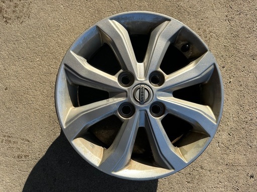 NISSAN純正アルミホイール　4本セット