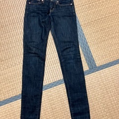 ユニクロUNIQLOスキニーデニム