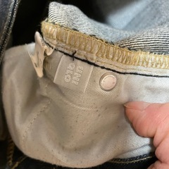 ユニクロUNIQLOスキニーデニムの画像
