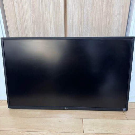 2017年製　31.5インチ4Kモニター LG 32UD59-B