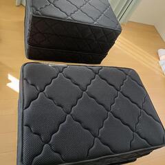 男のボンネルコイルマットレス３つ折り✕２　