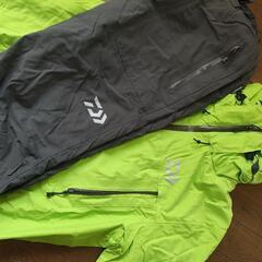 Daiwaゴアテックスレインスーツの画像