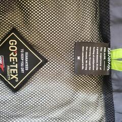 Daiwaゴアテックスレインスーツの画像