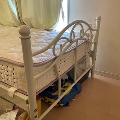 本日限定‼️早い者勝ち‼️シングルマットレスと柵セット！の画像