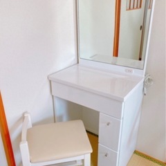 ドレッサー