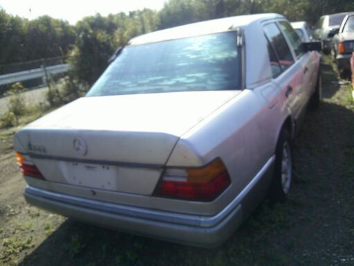 メルセデス-ベンツ124シリーズ専門リサイクルサービス