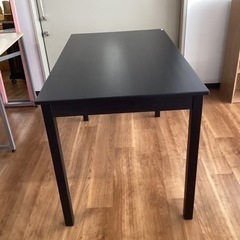 ダイニングテーブル〈IKEA〉　【町田市再生家具】　243537の画像
