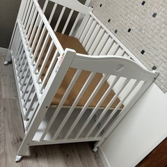 ベビーベッド（石崎家具）