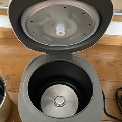 炊飯器　3合の画像