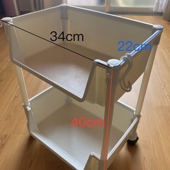 滑車付きラック