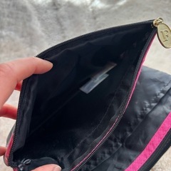 フォションのポーチの画像